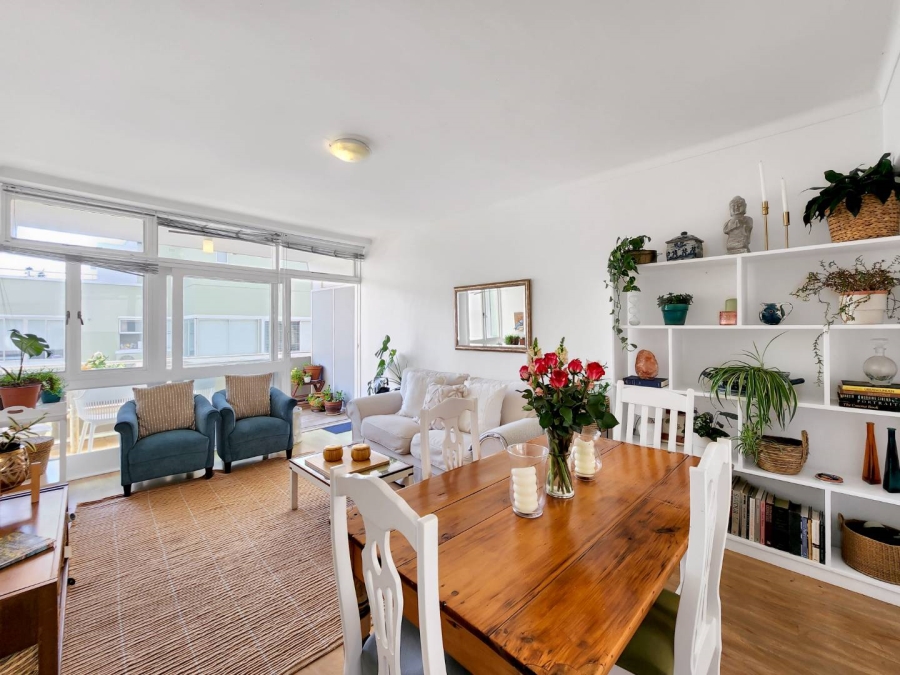 To Let 1 Bedroom Property for Rent in Sea Point Western Cape